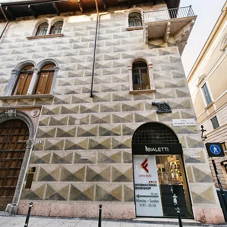 Palazzo Confalonieri Da Lisca Apartment Verona