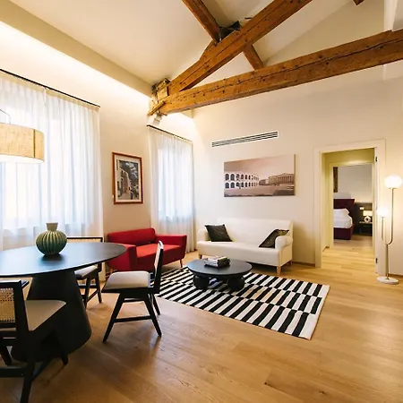 Palazzo Confalonieri Da Lisca Apartment Verona