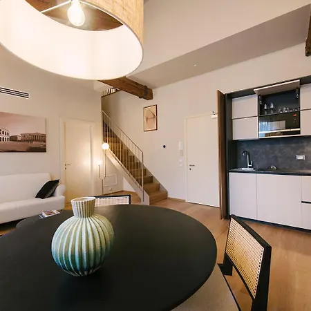 Apartment Palazzo Confalonieri Da Lisca *