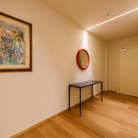 Palazzo Confalonieri Da Lisca Apartment