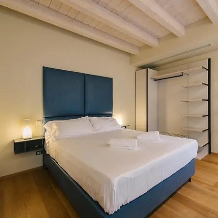 Apartment Palazzo Confalonieri Da Lisca Verona