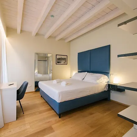 Palazzo Confalonieri Da Lisca Apartment