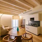 Palazzo Confalonieri Da Lisca Apartmán Verona