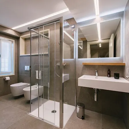 شقة Palazzo Confalonieri Da Lisca *