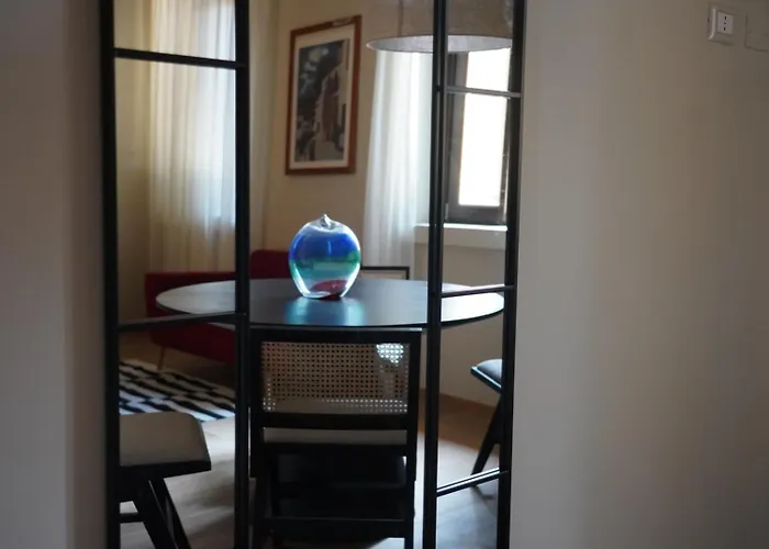 Palazzo Confalonieri Da Lisca