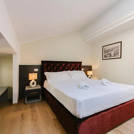 Palazzo Confalonieri Da Lisca Apartment *