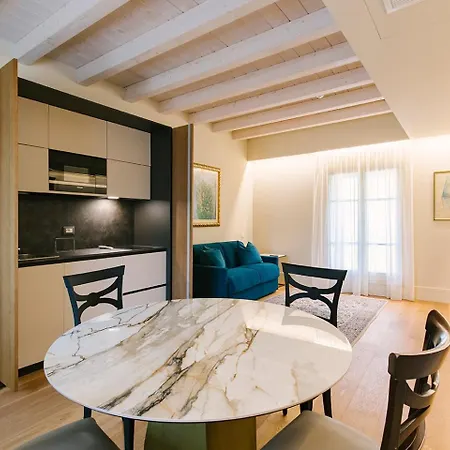 Palazzo Confalonieri Da Lisca * Verona