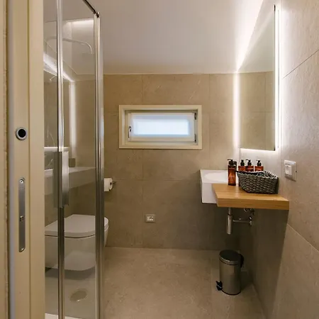 Palazzo Confalonieri Da Lisca Apartment *