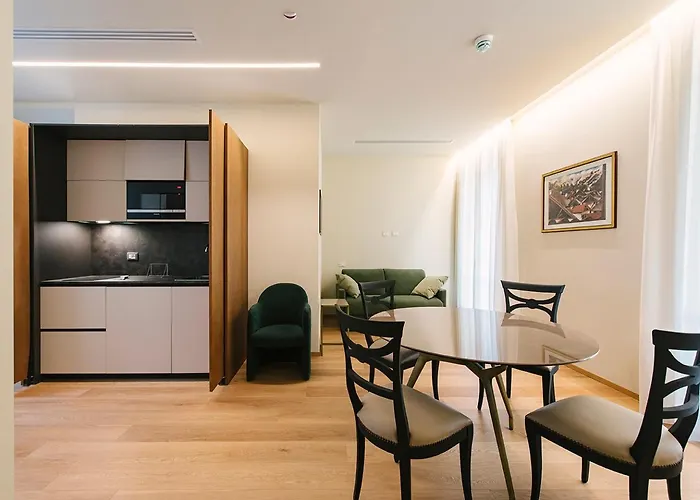 Apartment Palazzo Confalonieri Da Lisca *