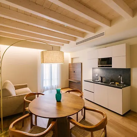 Palazzo Confalonieri Da Lisca Apartamento Verona