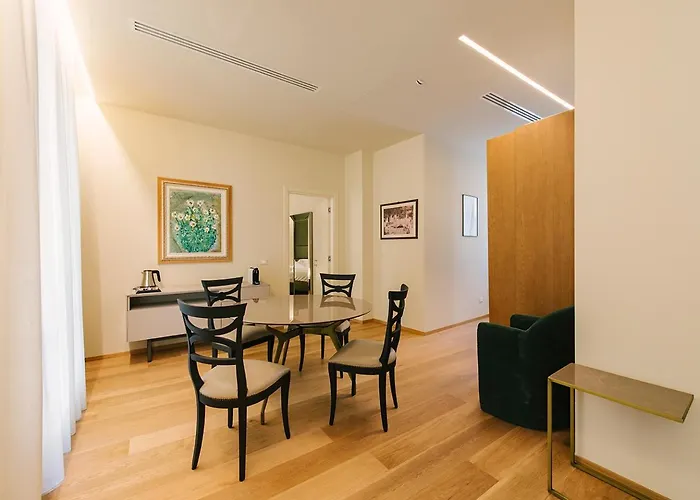 Palazzo Confalonieri Da Lisca Appartamento *