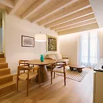 דירה Palazzo Confalonieri Da Lisca *